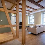 Apartment Serenity - De Prestige 4 Et 5 Etoiles - 2, 4 Et 6 Personnes- Centre Historique *