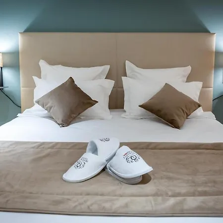Appartement Serenity - De Prestige 4 Et 5 étoiles - 2, 4 Et 6 Personnes- Centre Historique *