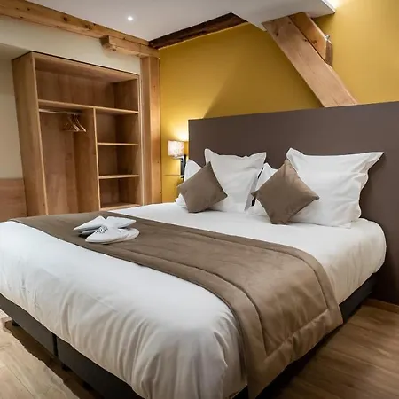 Serenity - De Prestige 4 Et 5 étoiles - 2, 4 Et 6 Personnes- Centre Historique Appartement *
