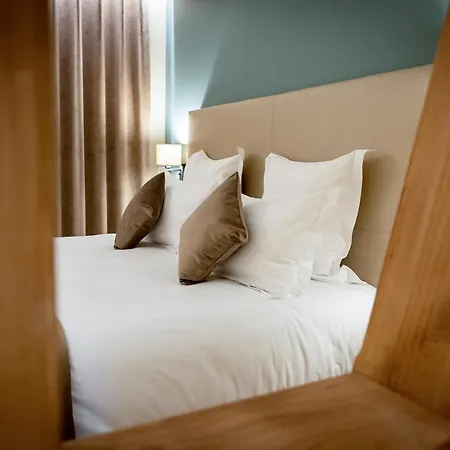 Apartment Serenity - De Prestige 4 Et 5 Etoiles - 2, 4 Et 6 Personnes- Centre Historique Colmar