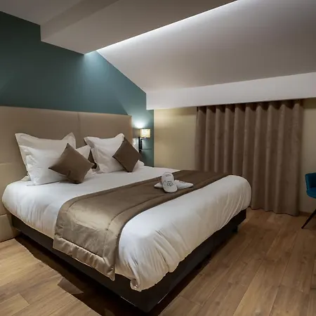 Apartment Serenity - De Prestige 4 Et 5 Etoiles - 2, 4 Et 6 Personnes- Centre Historique