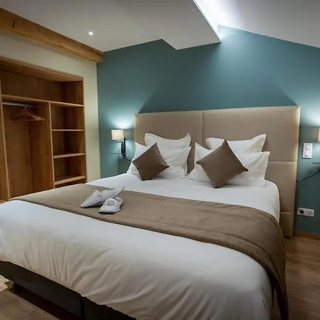 Serenity - De Prestige 4 Et 5 étoiles - 2, 4 Et 6 Personnes- Centre Historique Appartement *