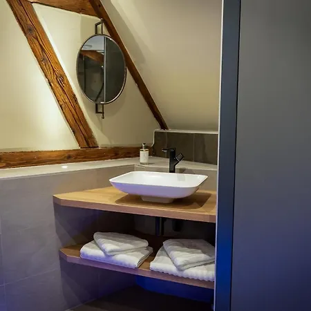 Serenity - De Prestige 4 Et 5 étoiles - 2, 4 Et 6 Personnes- Centre Historique Appartement *