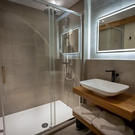 Serenity - De Prestige 4 Et 5 étoiles - 2, 4 Et 6 Personnes- Centre Historique Appartement Colmar