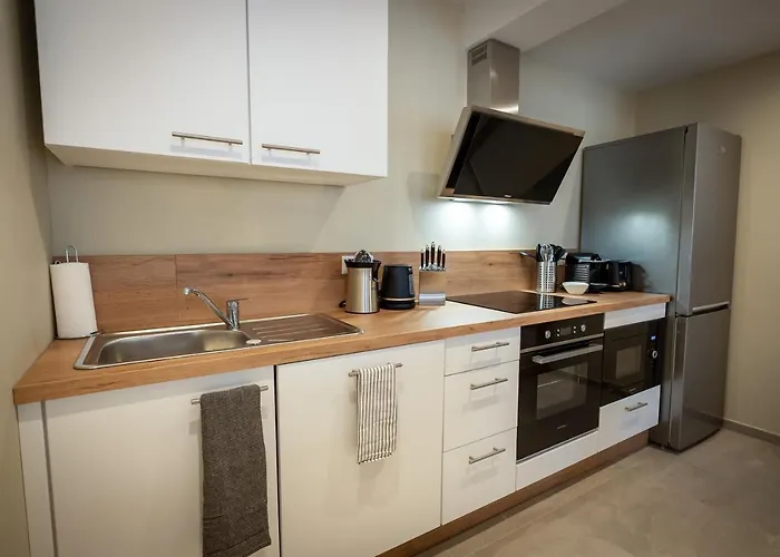 Serenity - De Prestige 4 Et 5 Etoiles - 2, 4 Et 6 Personnes- Centre Historique